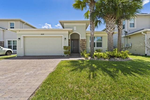 1600 NW Vivanco Street home for sale in Vizcaya Falls