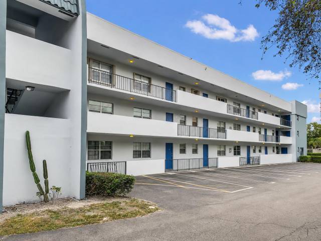 1630 EMBASSY Drive #309