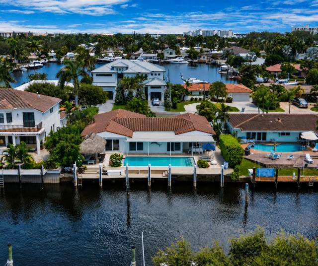 2750 NE 8TH Court home for sale in Harbor Village