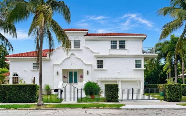 233 Pershing Way
