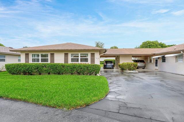 121 MOCKINGBIRD Lane home for sale in Country Manors