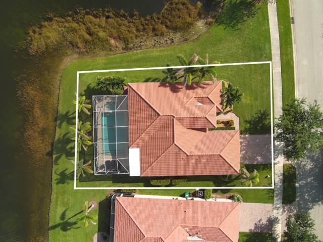 6100 SANTA MARGARITO Drive home for sale in Portofino Shores Phase Two