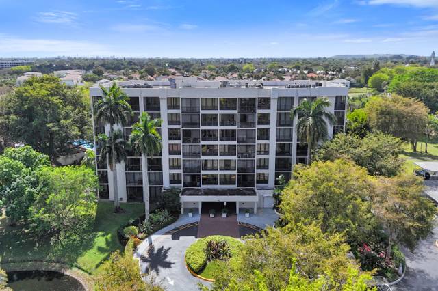 5951 WELLESLEY PARK Drive #405