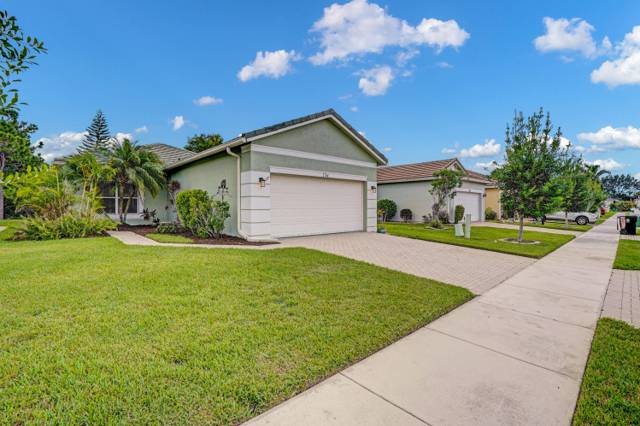 734 SW Rocky Bayou Terrace home for sale in Lakeforest at St Lucie West Phase 1