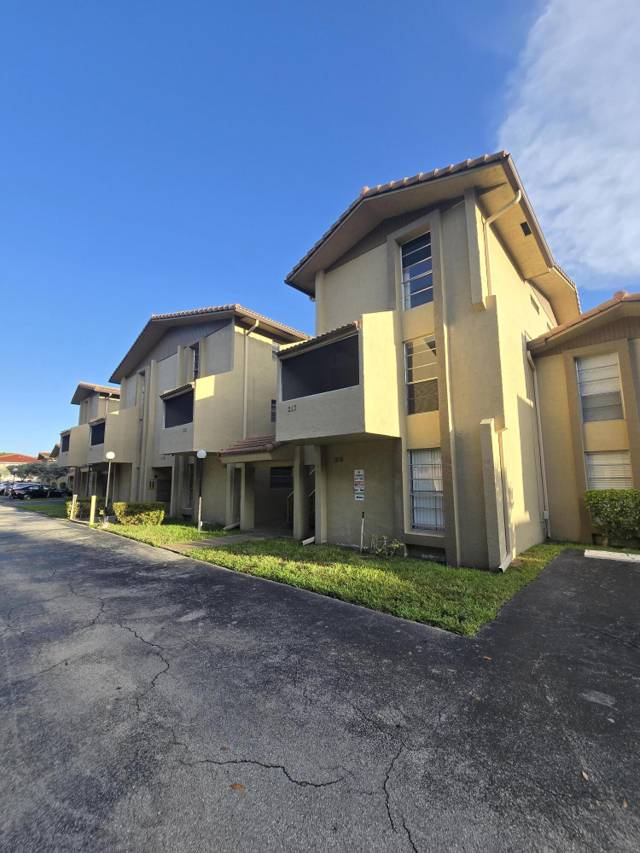 Palm Terrace Condo