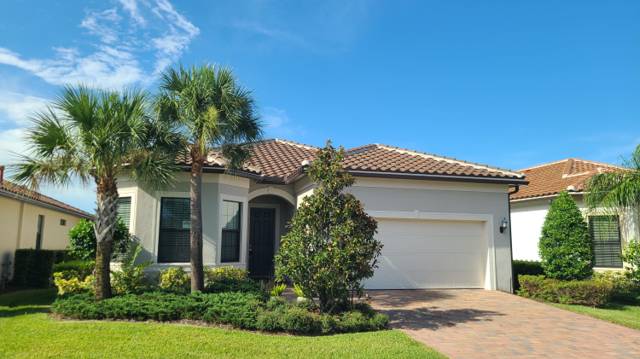 537 SE CRATHES Street home for sale in Veranda Gardens East