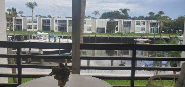 1950 SW Palm City Road #6-207