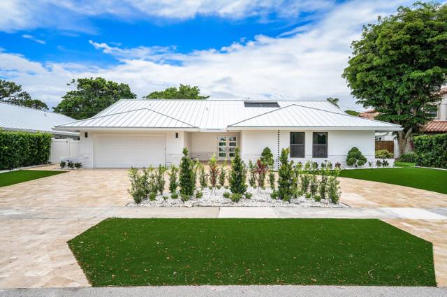 1520 SW 17TH Street home for sale in Hillsboro Park