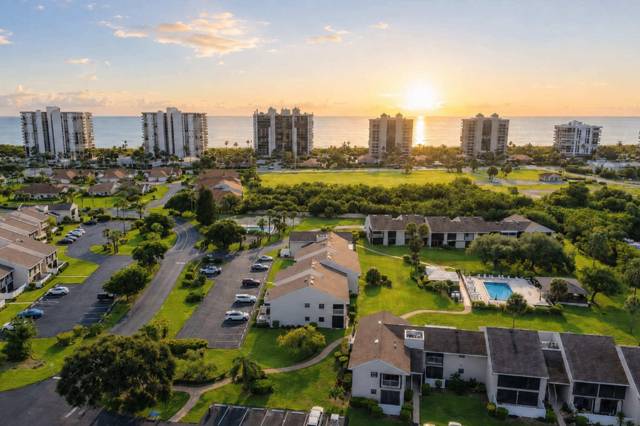 3209 S LAKEVIEW Circle #8105 home for sale in The Sands