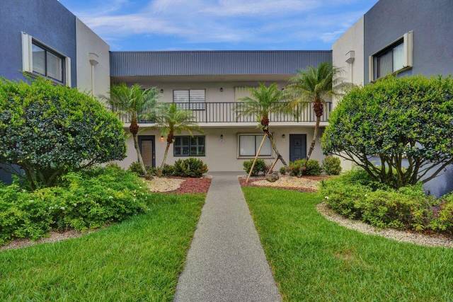 15036 Ashland Lane #B 70 home for sale in Lakes of Delray