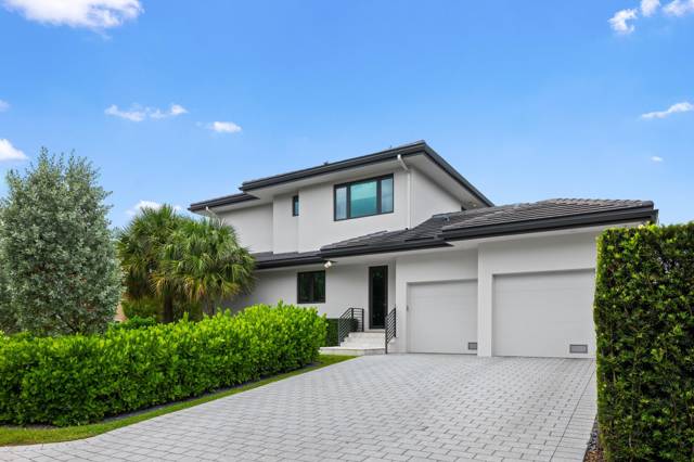 2400 NE 27th Avenue