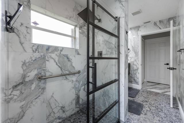 4904 NW 110TH Terrace