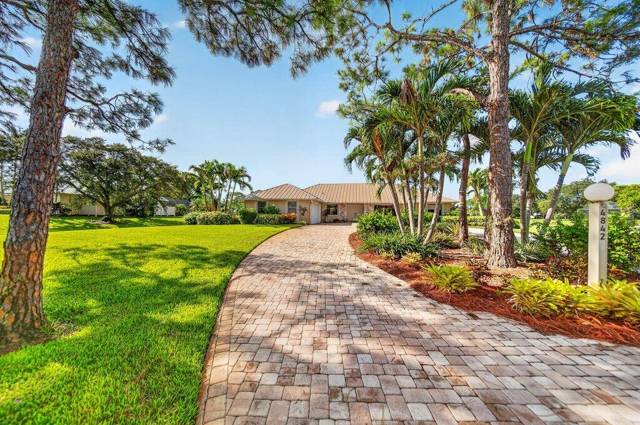 4842 SW BIMINI Circle home for sale in Mid-Rivers Yacht And Country Club (Aka Evergreen C
