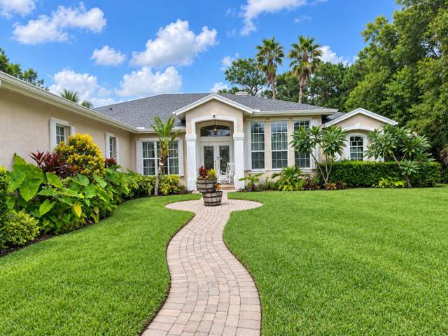 7481 150th Court home for sale in Palm Beach Country Estates