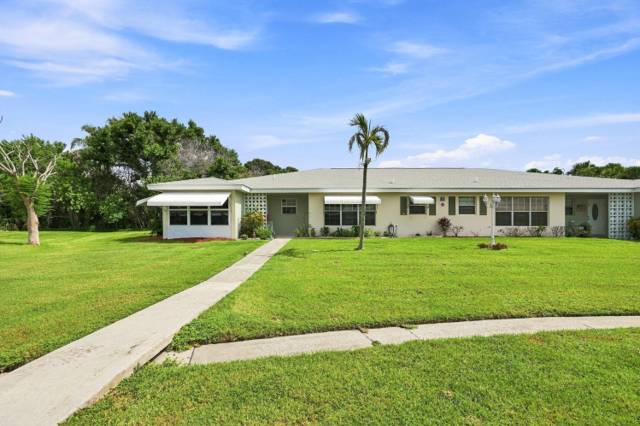 912 Savannas Point Drive #Apt b home for sale in High Point Of Fort Pierce Condominium