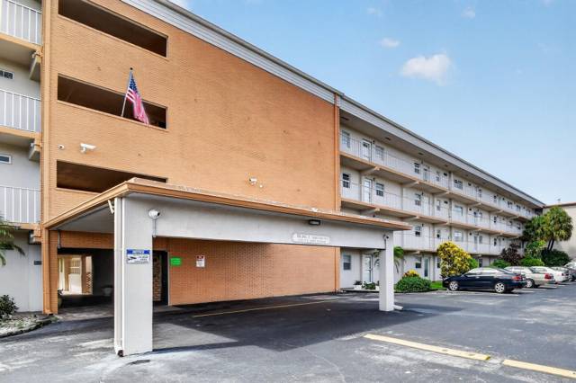 230 NE 26th Avenue #412 home for sale in Village Royale On The Green Condo