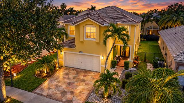 4940 Egret Place