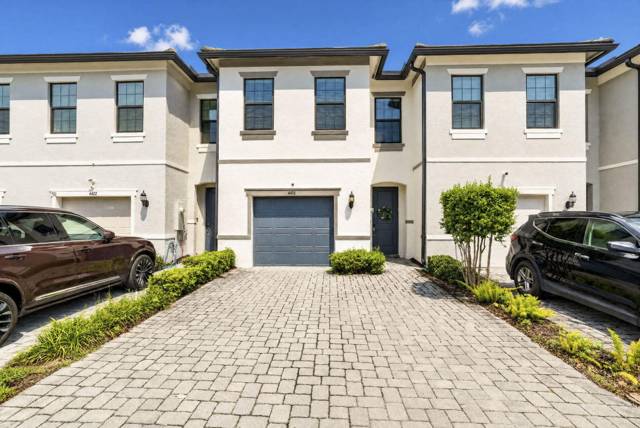 4416 Appleton Circle, home for sale in Oakland Park