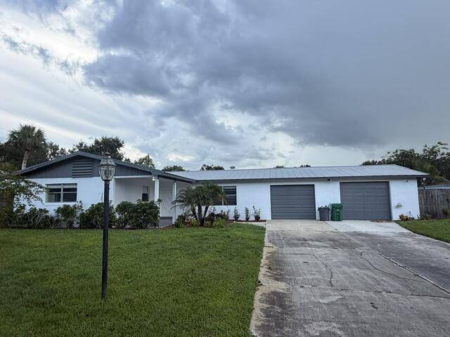 Riverdale Yacht Club EstatesHomes for Sale in Fort Pierce, FL