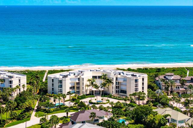 3001 SE Island Point Lane #12 home for sale in Sailfish Point