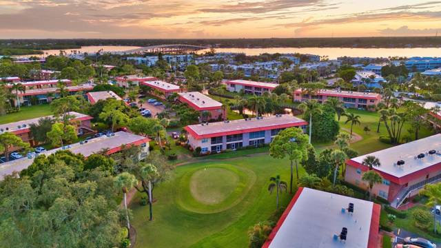 1917 SW Palm City Road #Apt g, home for sale in Stuart