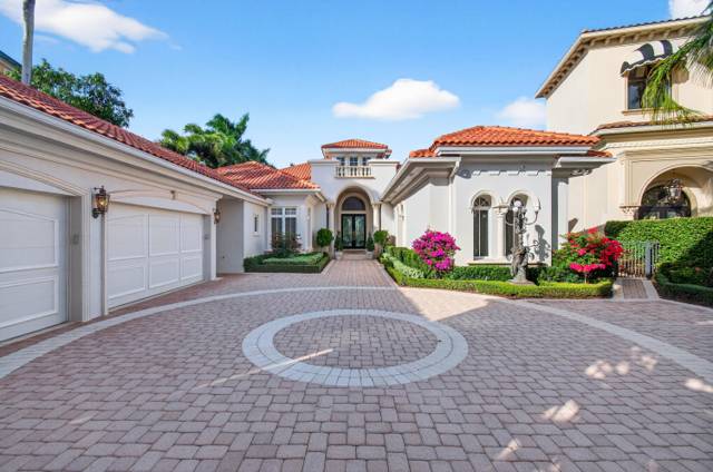 331 MIZNER LAKE ESTATES Drive home for sale in Mizner Lake Estates