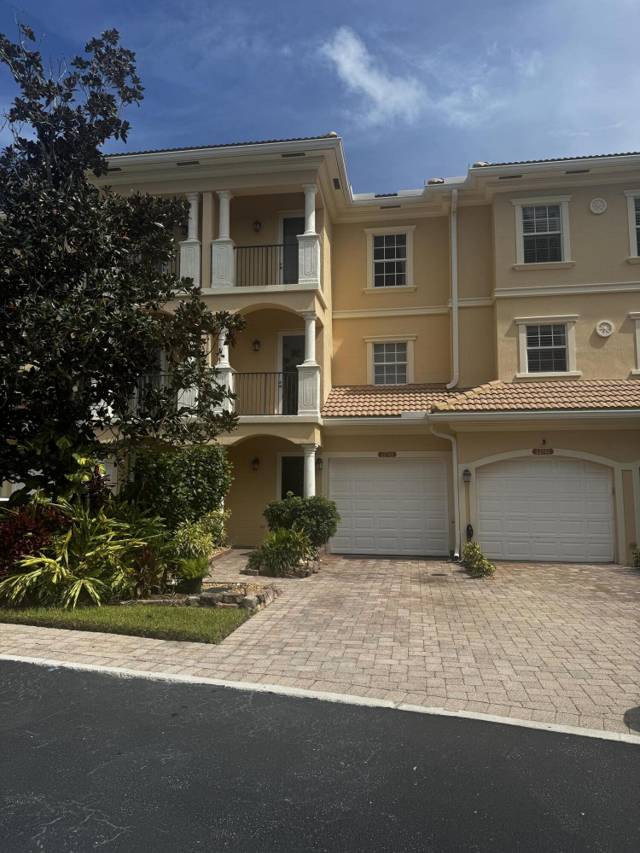 12743 SE OLD CYPRESS Drive #7-904, home for sale in Hobe Sound