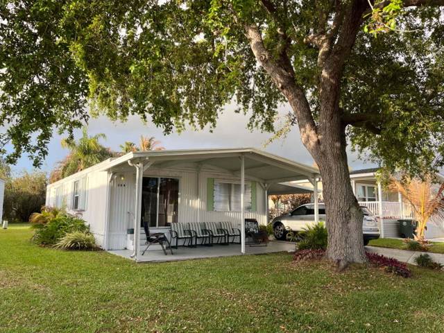 304 Mockingbird Ave Avenue