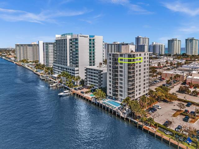 3233 NE 32nd Avenue #1103