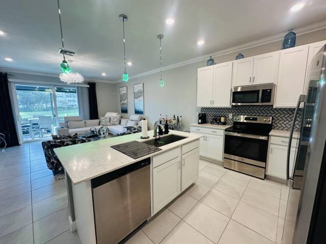 14668 THREE PONDS Trail