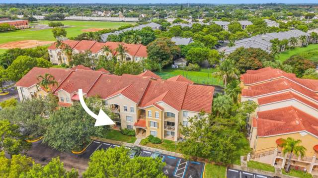 4041 San Marino Boulevard #105 home for sale in Emerald Isle At Laguna Lakes Condo