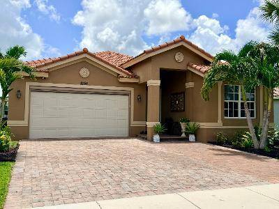 2165 SW Newport Isles Boulevard