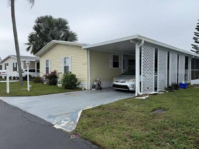6085 Seashore  Drive, home for sale in Atlantis