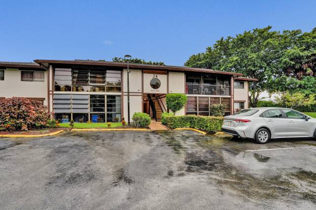 9414 S BELFORT Circle #215, home for sale in Tamarac