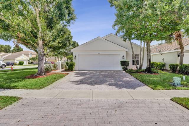 106 HAMILTON Terrace, home for sale in Royal Palm Beach
