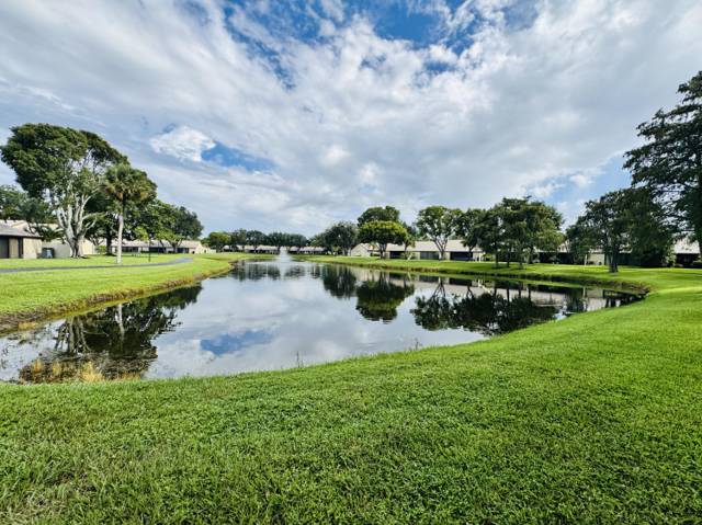 1025 Green Pine Boulevard #B home for sale in Palm Club Village
