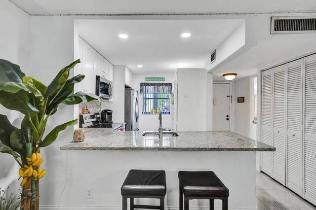 3060 HOLIDAY SPRINGS Boulevard #106, home for sale in Margate