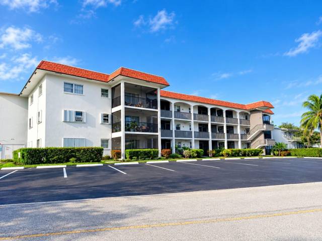 651 PINE Drive #101