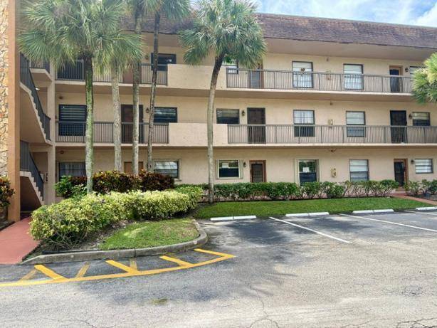 6095 N SABAL PALM Boulevard #308