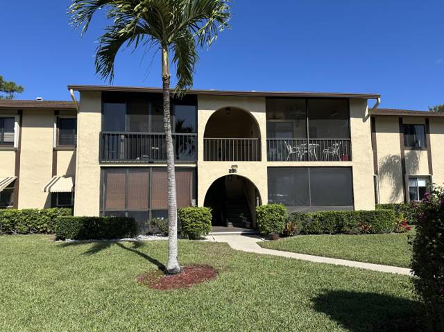 236 PINE HOV Circle #D-2, home for sale in Greenacres