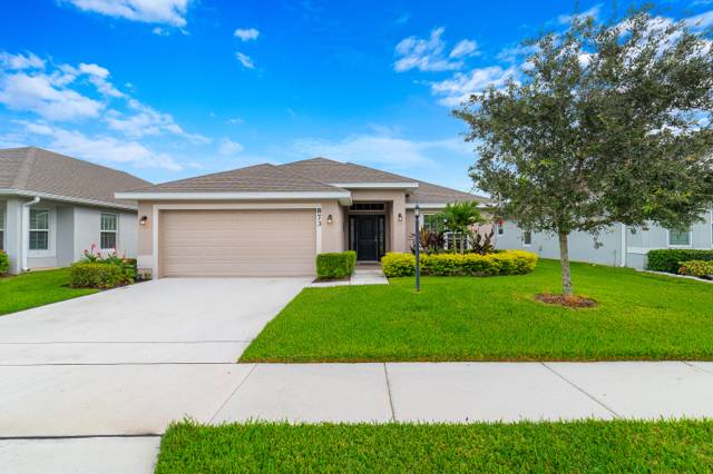 873 NE Whistling Duck Way home for sale in River Place On The St Lucie