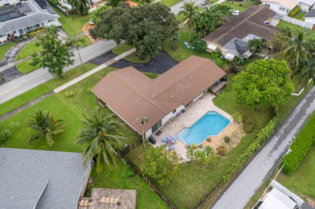 720 N CRESCENT Drive, home for sale in Hollywood