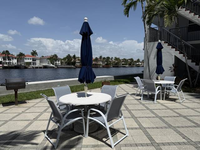 Waterway @ Hollywood Beach Condo