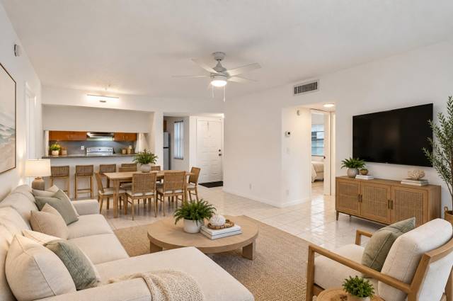 2720 Forest Hills Boulevard #102