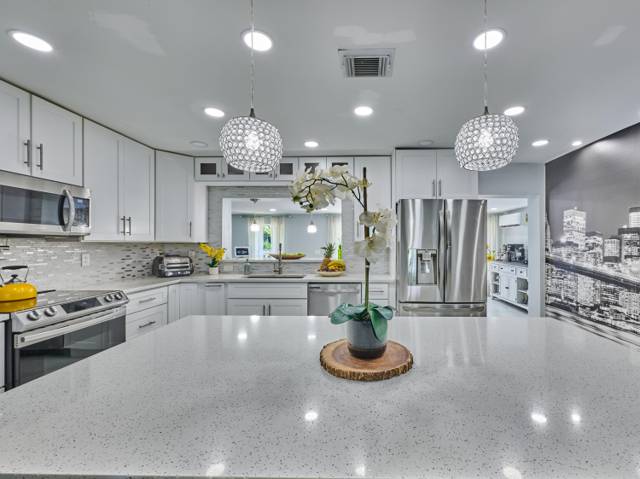 9020 SW 8th Street