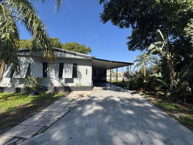 3271 Fairway Drive, home for sale in Broward County