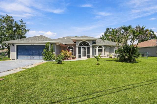 2801 SE Hutchings Avenue home for sale in Port St Lucie