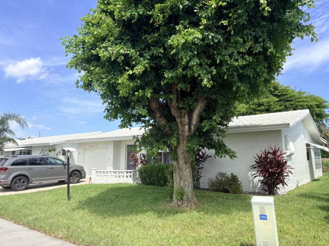 1304 SW 15TH Street home for sale in Palm Beach Leisureville