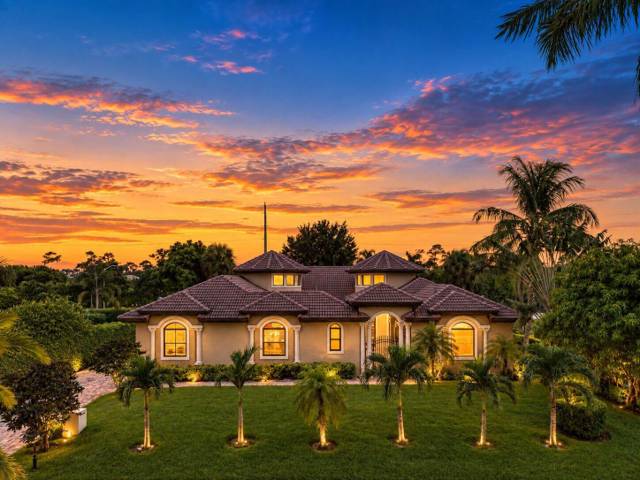4190 Gleneagles Drive home for sale in Pine Tree Golf Club