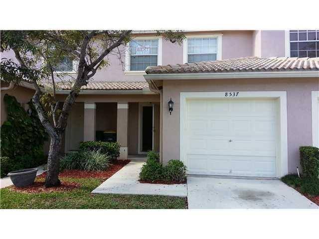 8537 W SOUTHGATE SHORES Circle, home for sale in Tamarac